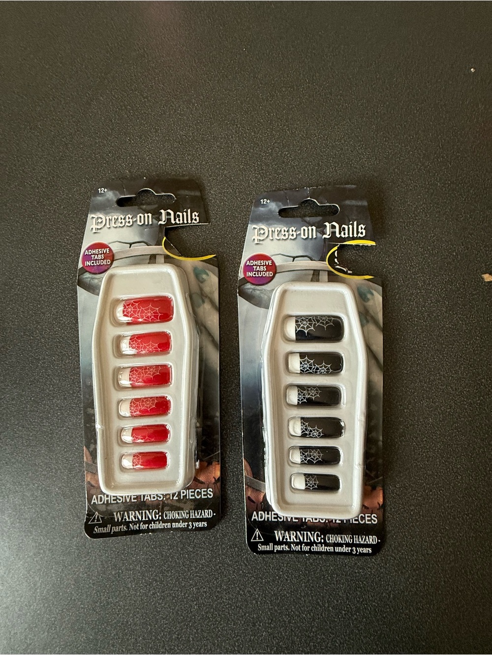 Press-on Nails with Adhesive TPress-on Nails with Adhesive Tabs